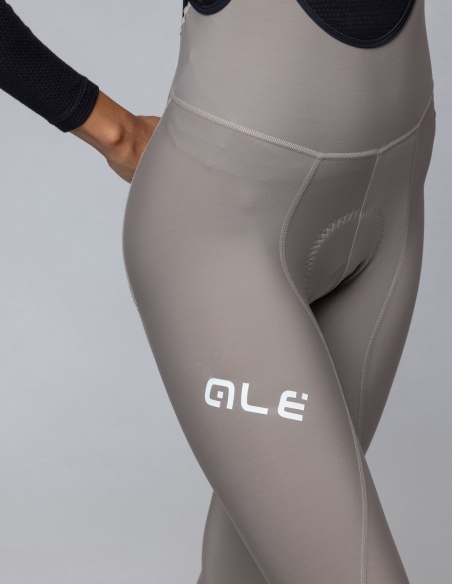 Spodnie rowerowe damskie Alé Cycling Solid Winter 2.0, szary, na modelu, przód