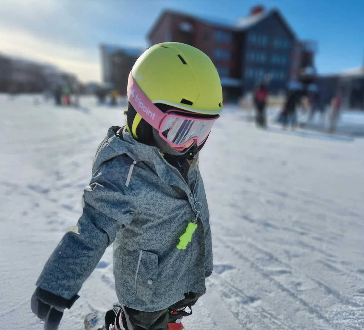 Kask narciarski dziecięcy Tripoint Constance
