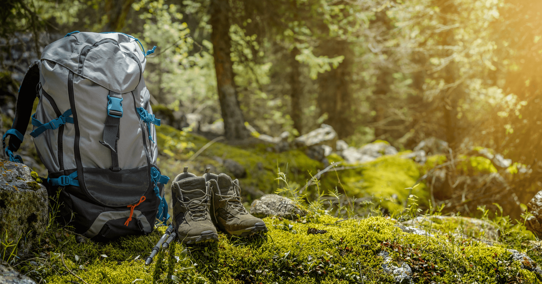 Jak dbać o odzież trekkingową, aby służyła dłużej podczas wędrówek górskich?